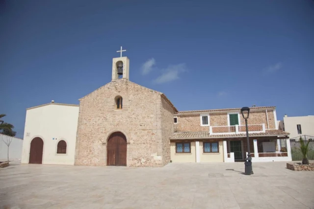 Sant Ferran de ses Roques