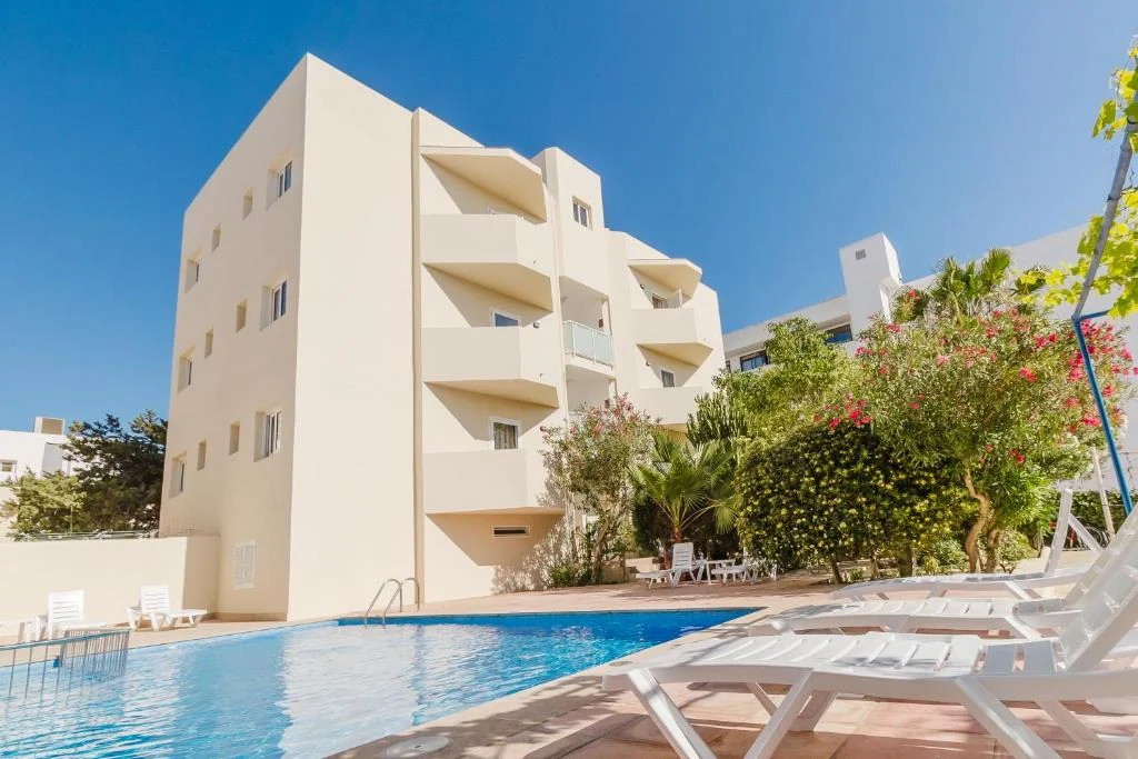 Apartamentos Timón - Emar Hotels
