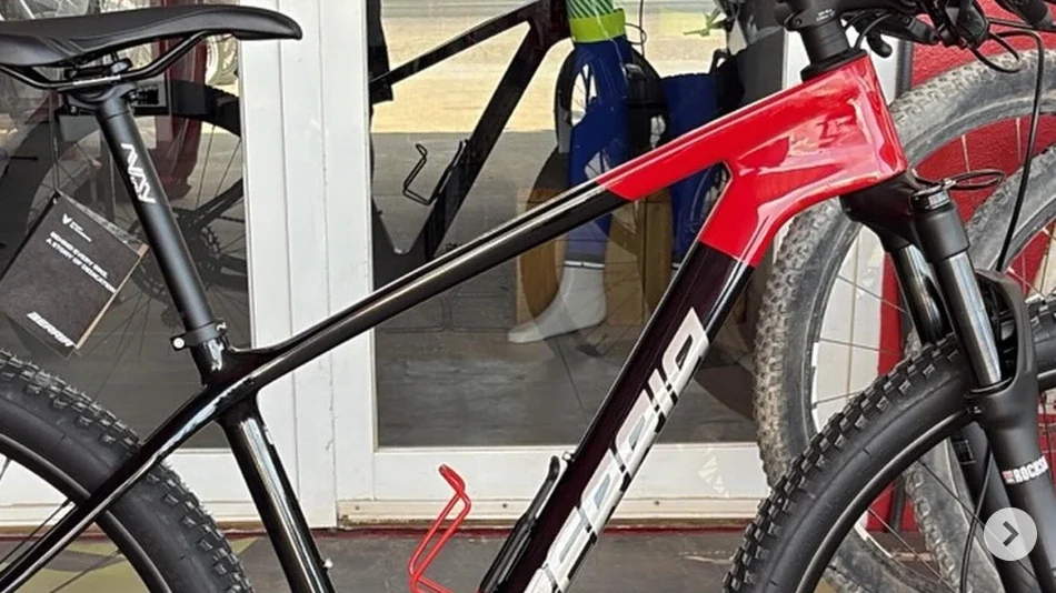 Taller Es Brolls Motos