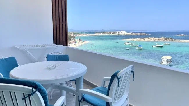 Roca Plana C-10 Llaüt - Rex Formentera