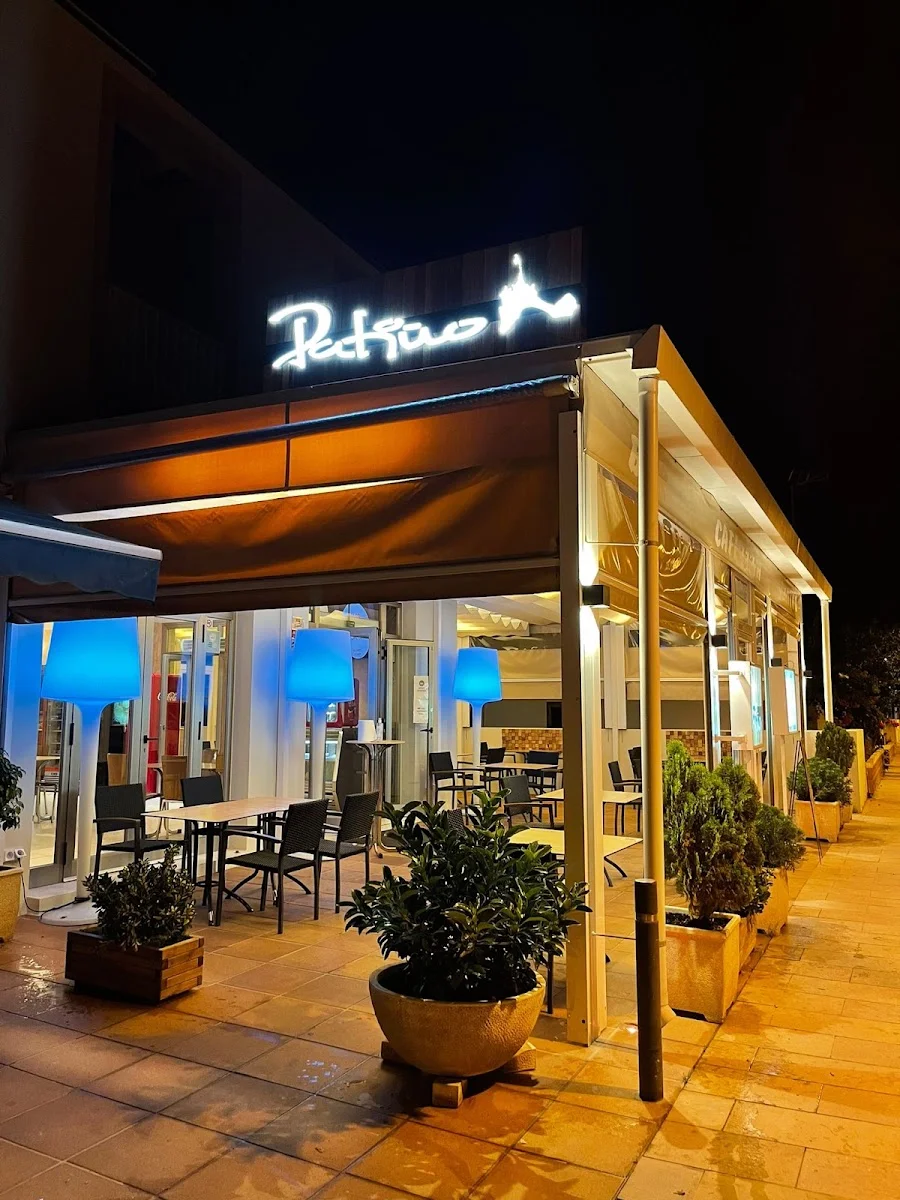 Bar Patiño